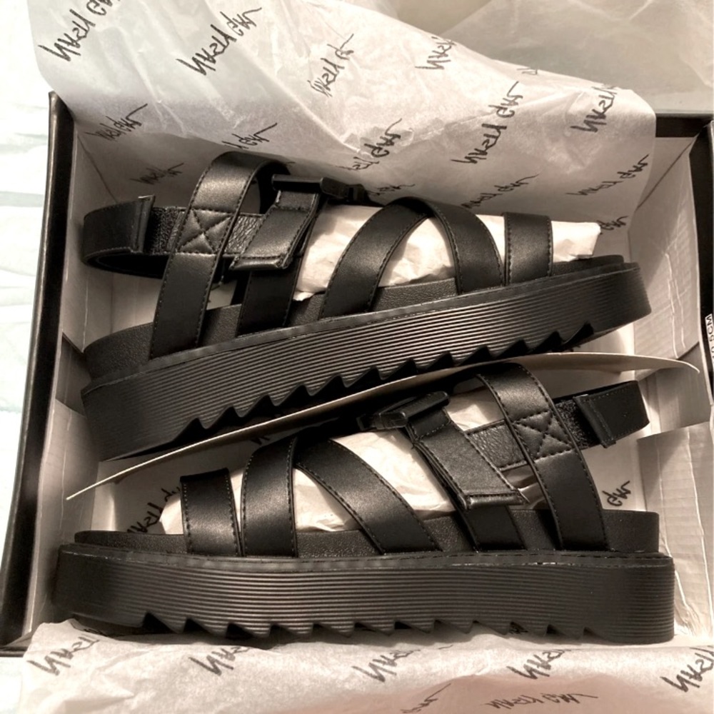 Nasty Gal Strappy chunky sandal